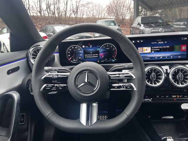 Mercedes-Benz CLA 200 Shooting Brake