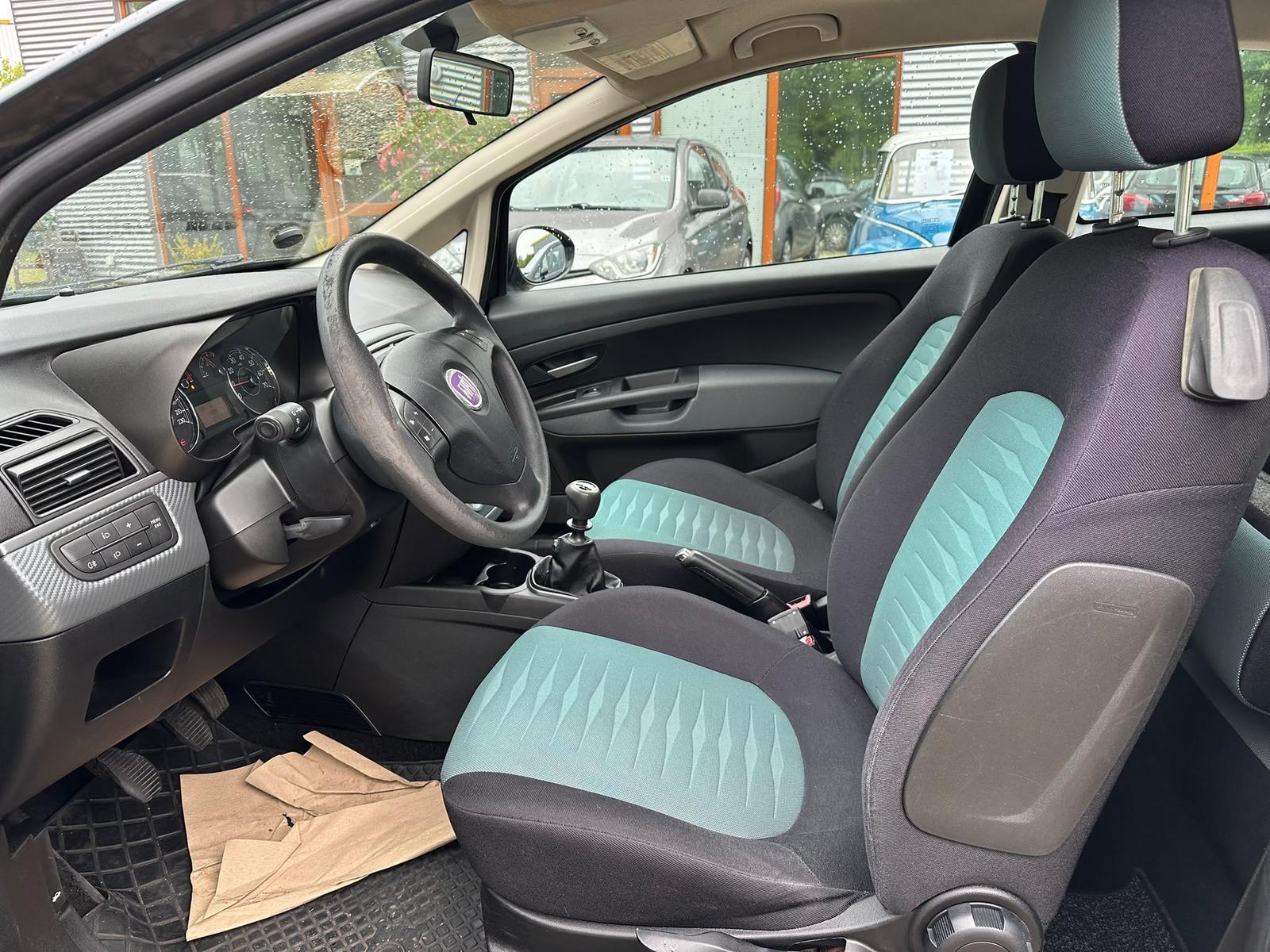 Fiat Grande Punto 1.4 8V Dynamic HU/AU Neu