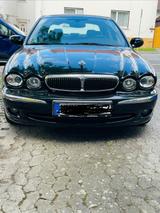 Jaguar X-Type 2.5Liter V6 Executive Executive - Jaguar X-Type von privat