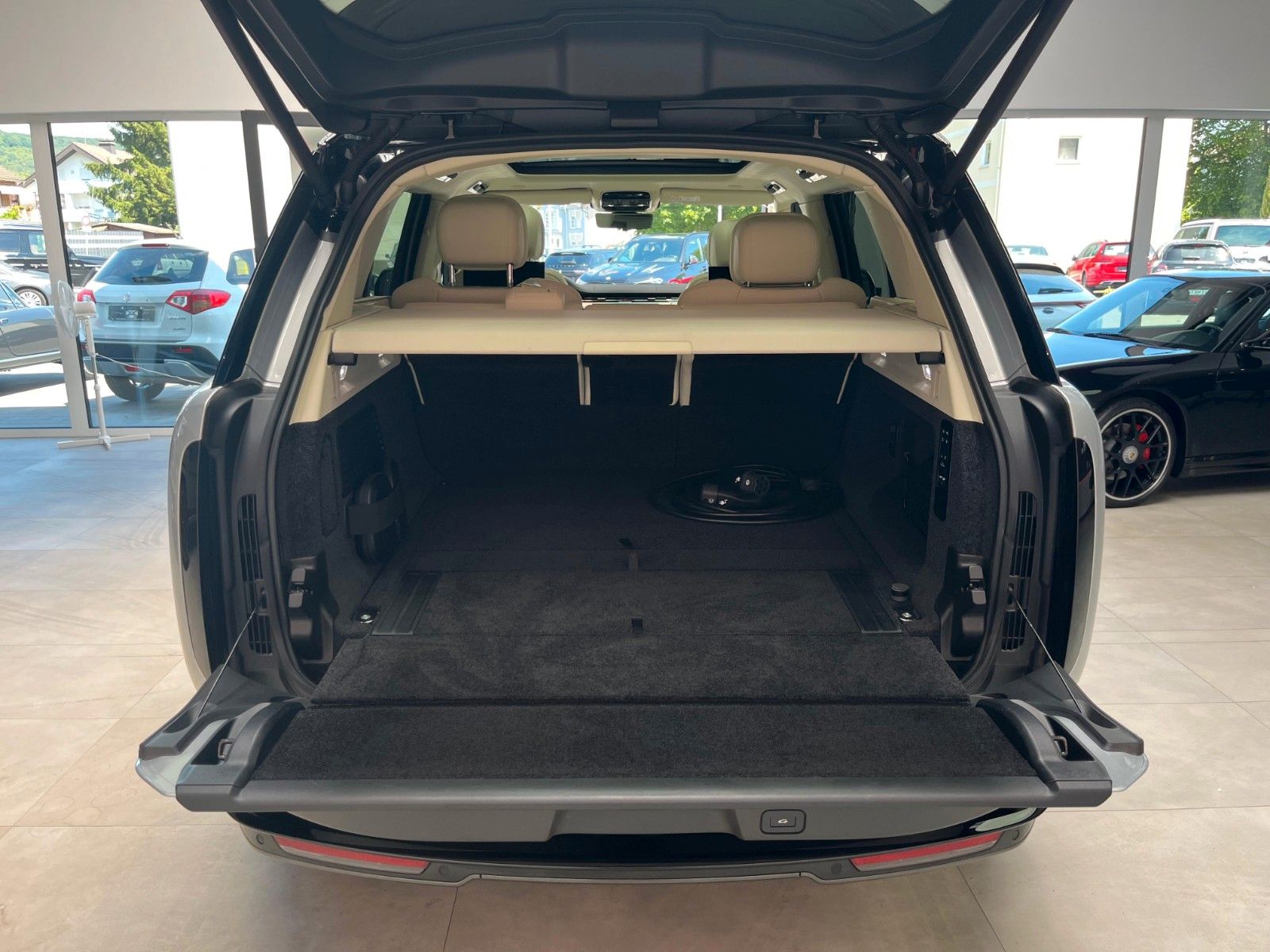 Fahrzeugabbildung Land Rover Range Rover Autobiography P510e*Garantie 05/2028