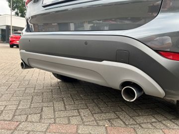 BMW X1 sDrive 20 i