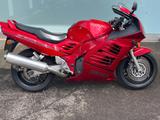 Suzuki RF900 - SUZUKI 900