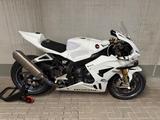 Honda CBR 1000 RR-R SP HRP Race Bike 