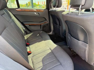 Mercedes E 350 - 10