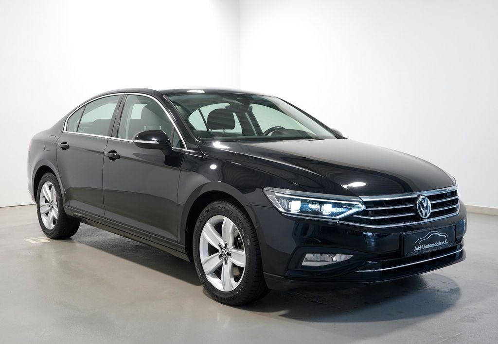 Image of Volkswagen Passat
