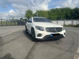 Mercedes-Benz Glc Coupé 220d 4Matic AMG Line - Mercedes-Benz 220 in Essen