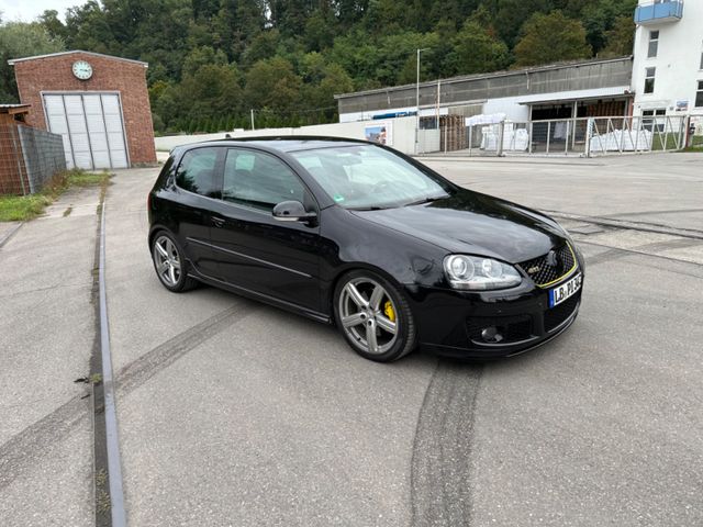 Volkswagen Pirelli Golf 2.0 T-FSI DSG GTI Pirelli