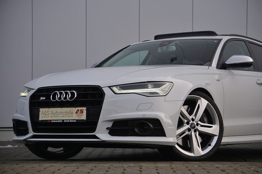 Image of Audi S6