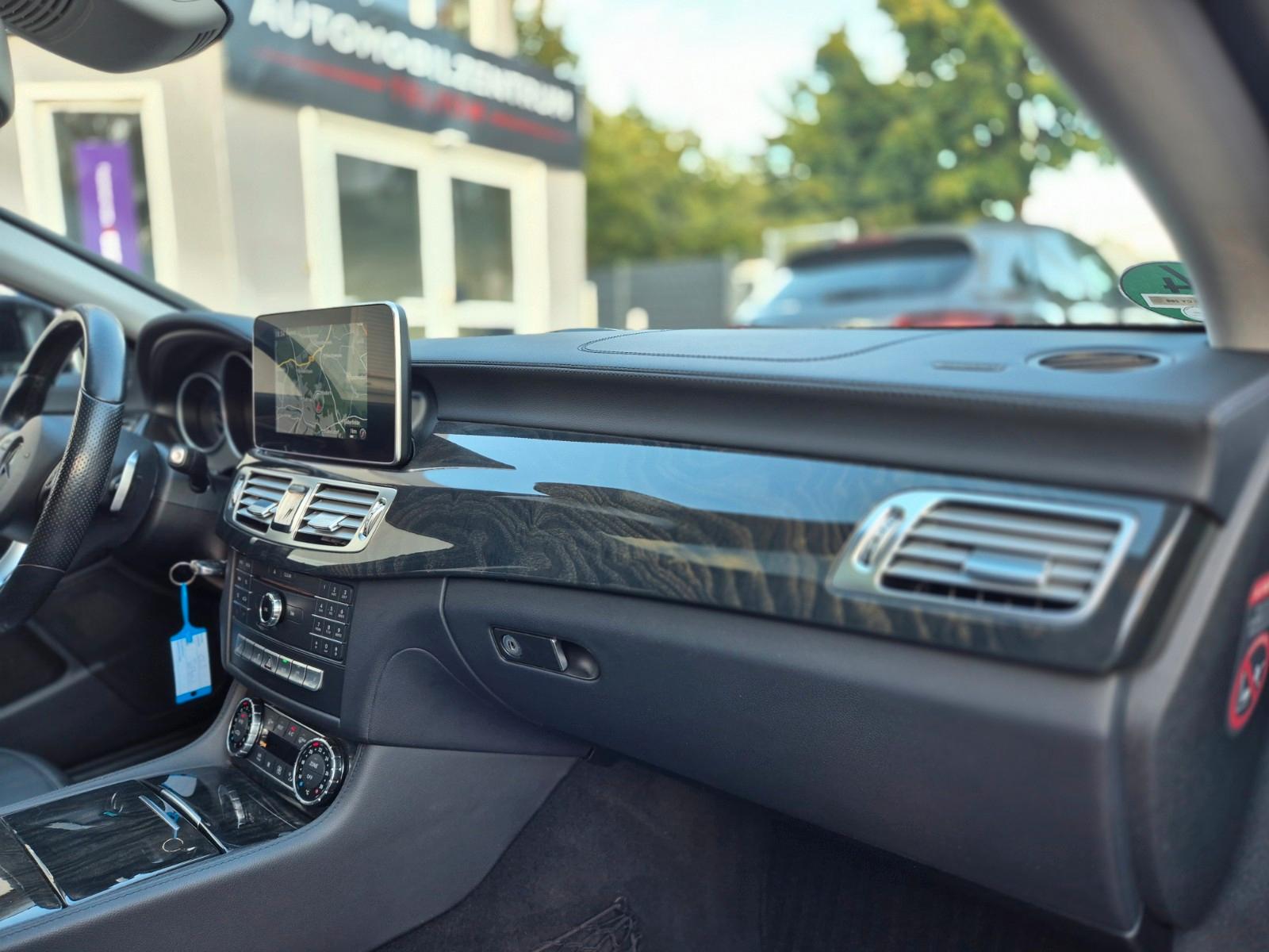 Mercedes-Benz CLS 350d Shooting Brake Multibeam 19" AMG 360°