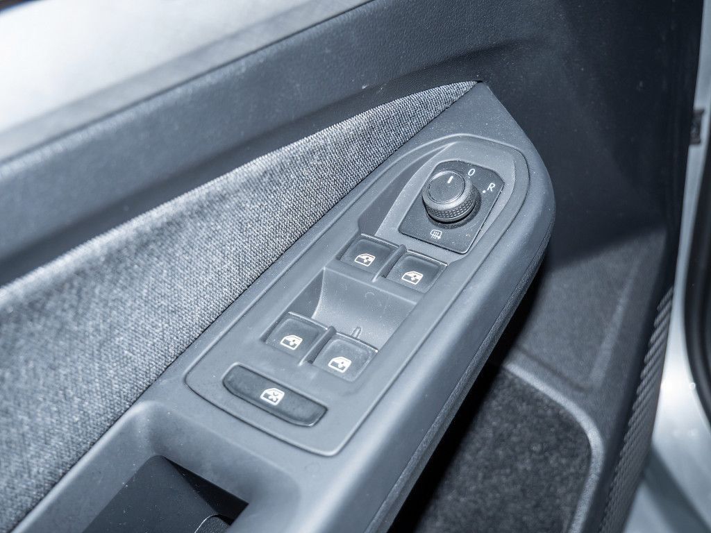 Volkswagen Golf - Bild 17