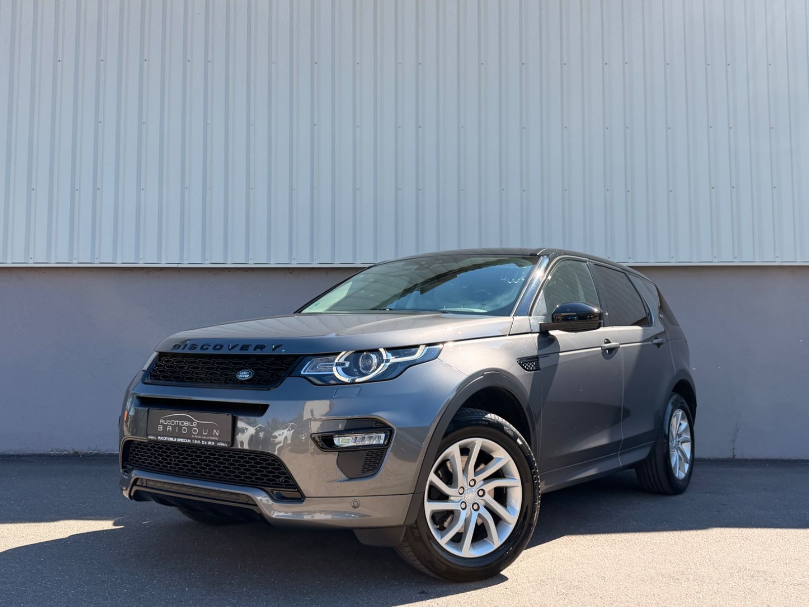 Land-Rover Discovery - 1