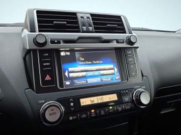 Toyota Land Cruiser - 9