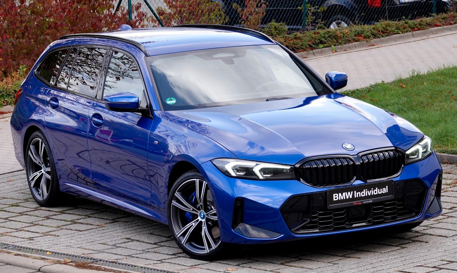 BMW 320e *M SPORT-PRO* INDIVIDUAL* HEAD UP* ACC* AHK imagem 3
