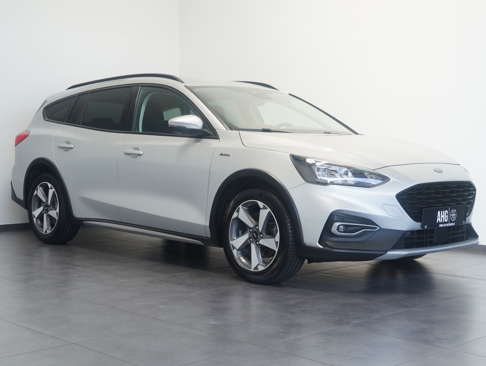 Fahrzeugabbildung Ford Focus Turnier 1.5 EcoBlue Active LED/NAVI/KAMERA