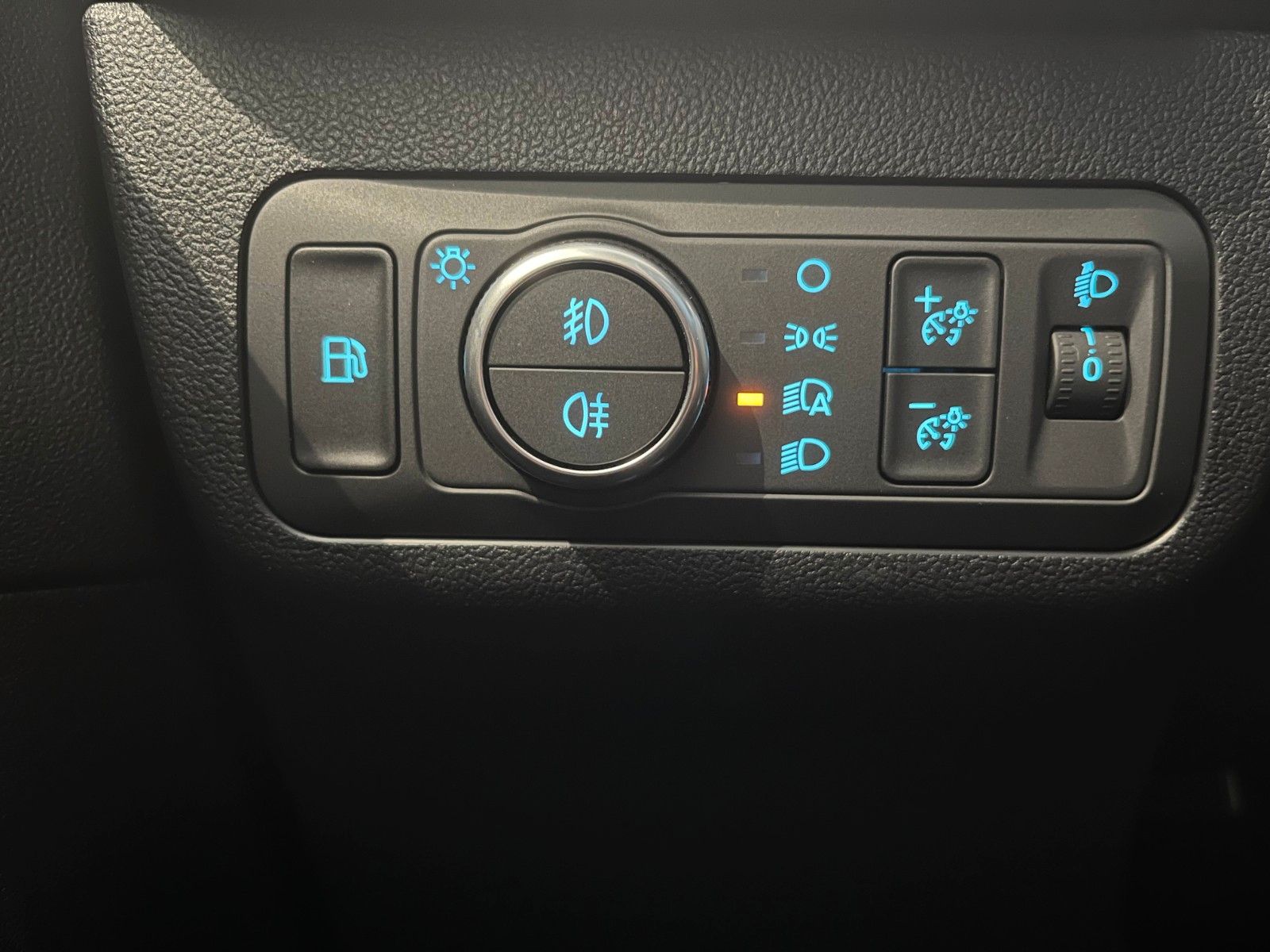 Fahrzeugabbildung Ford Kuga PHEV Titanium NAVI Kamera Winter Paket