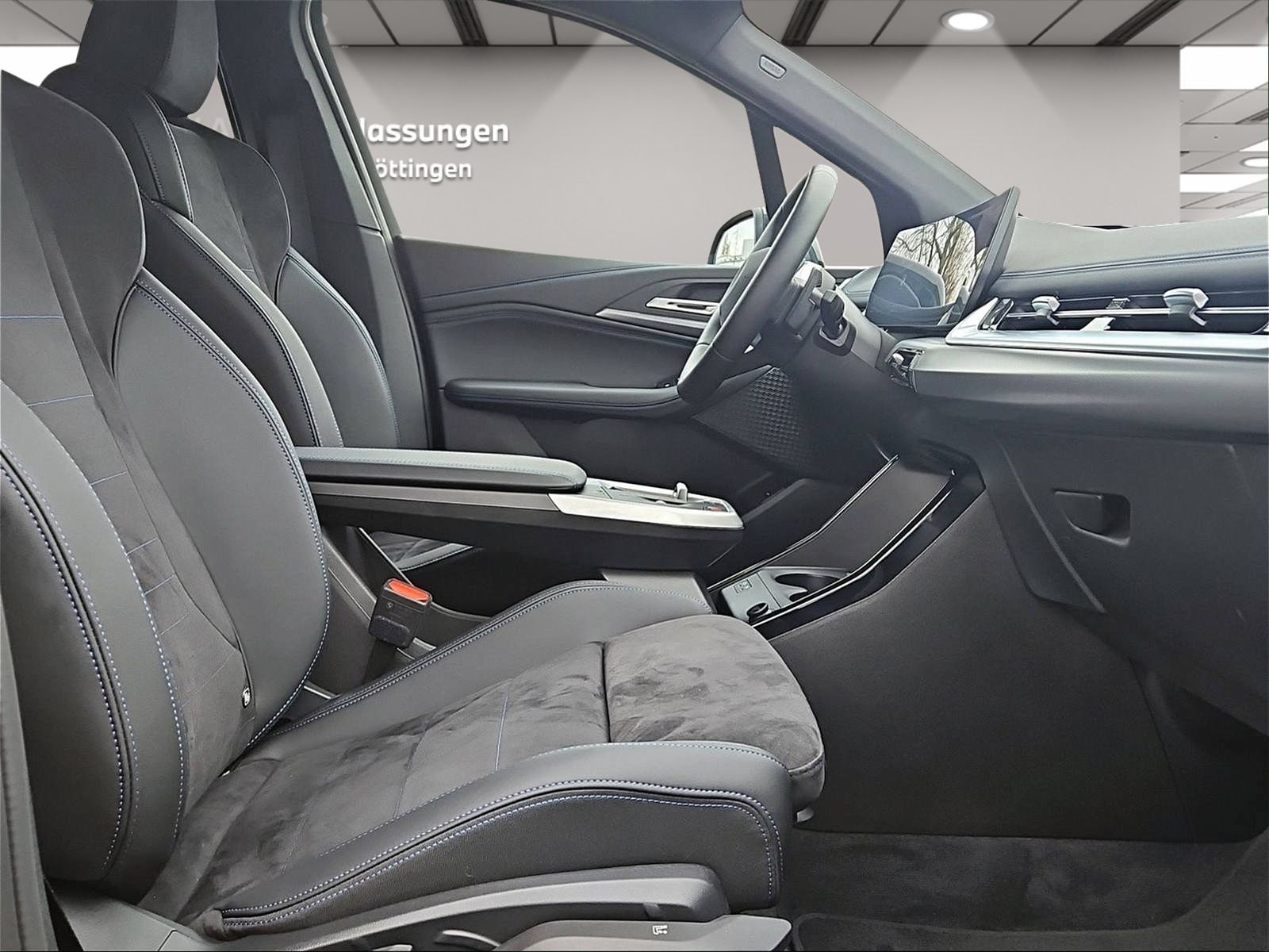 BMW 223 Active Tourer - Bild 7