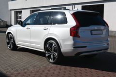 Fahrzeugabbildung Volvo XC90 B5 B AWD Ultimate Dark*STDHZG*LUFT*360°*ACC