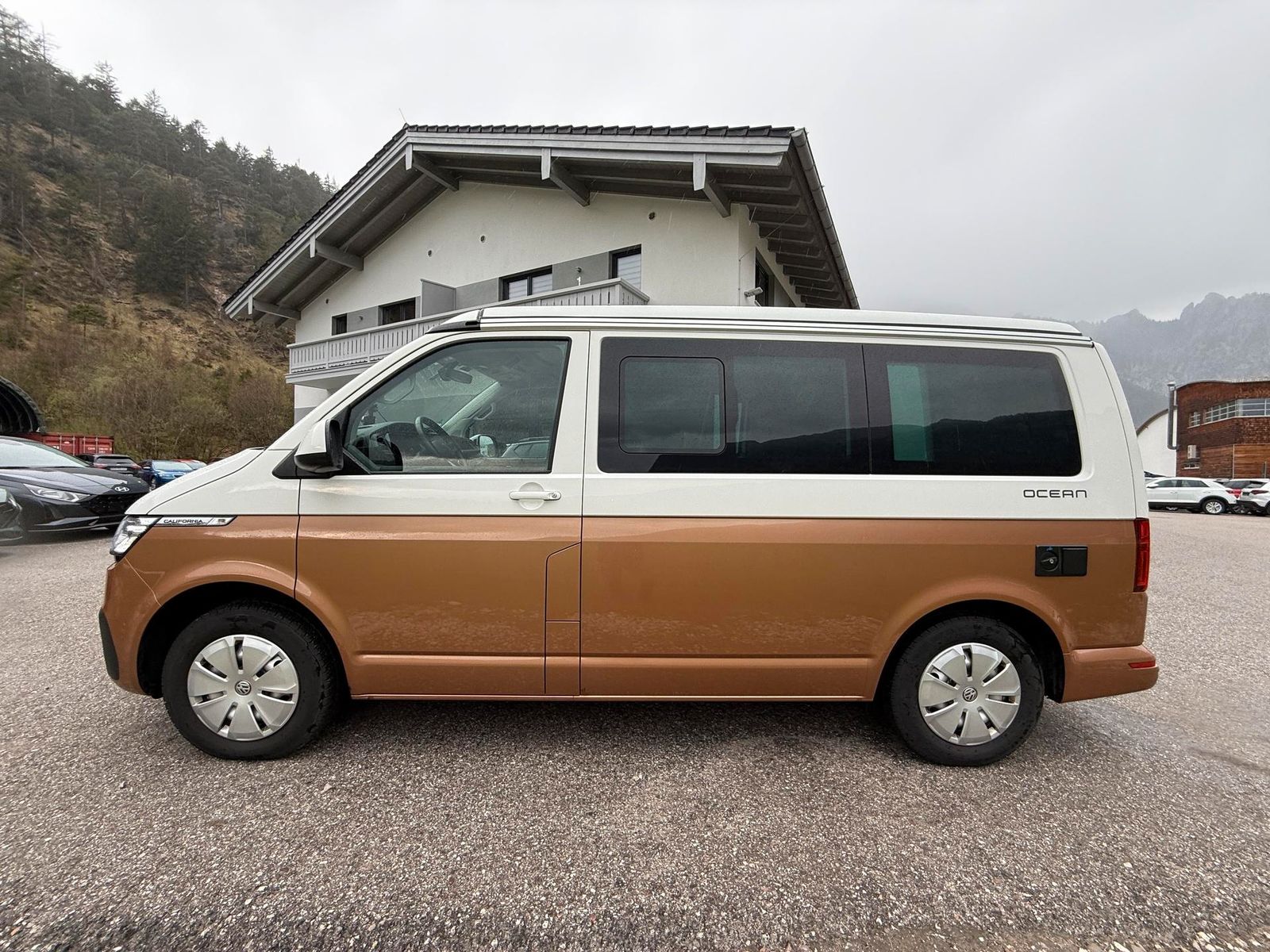 Volkswagen California 6.1 T6.1 2.0 TDI Ocean AHK R-Cam S foto 3