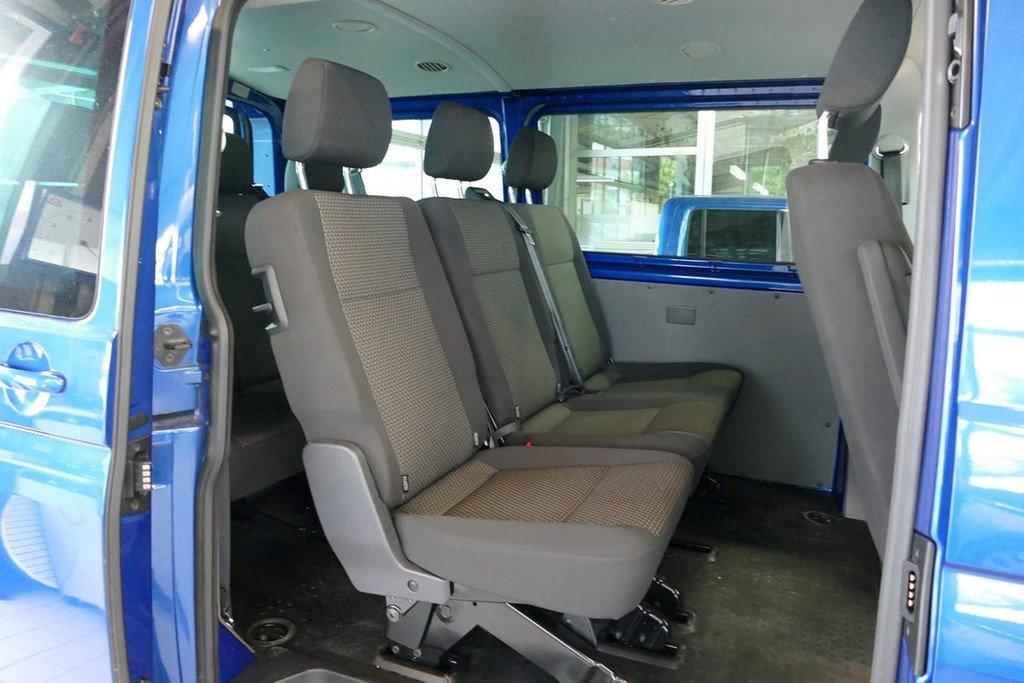 Volkswagen T6.1 Transporter Kombi 2.0 TDI DSG LED GRA