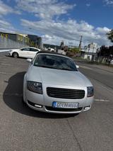 Audi TT Roadster 1.8T quattro 165 kW - - Audi aus 1999: Cabrio