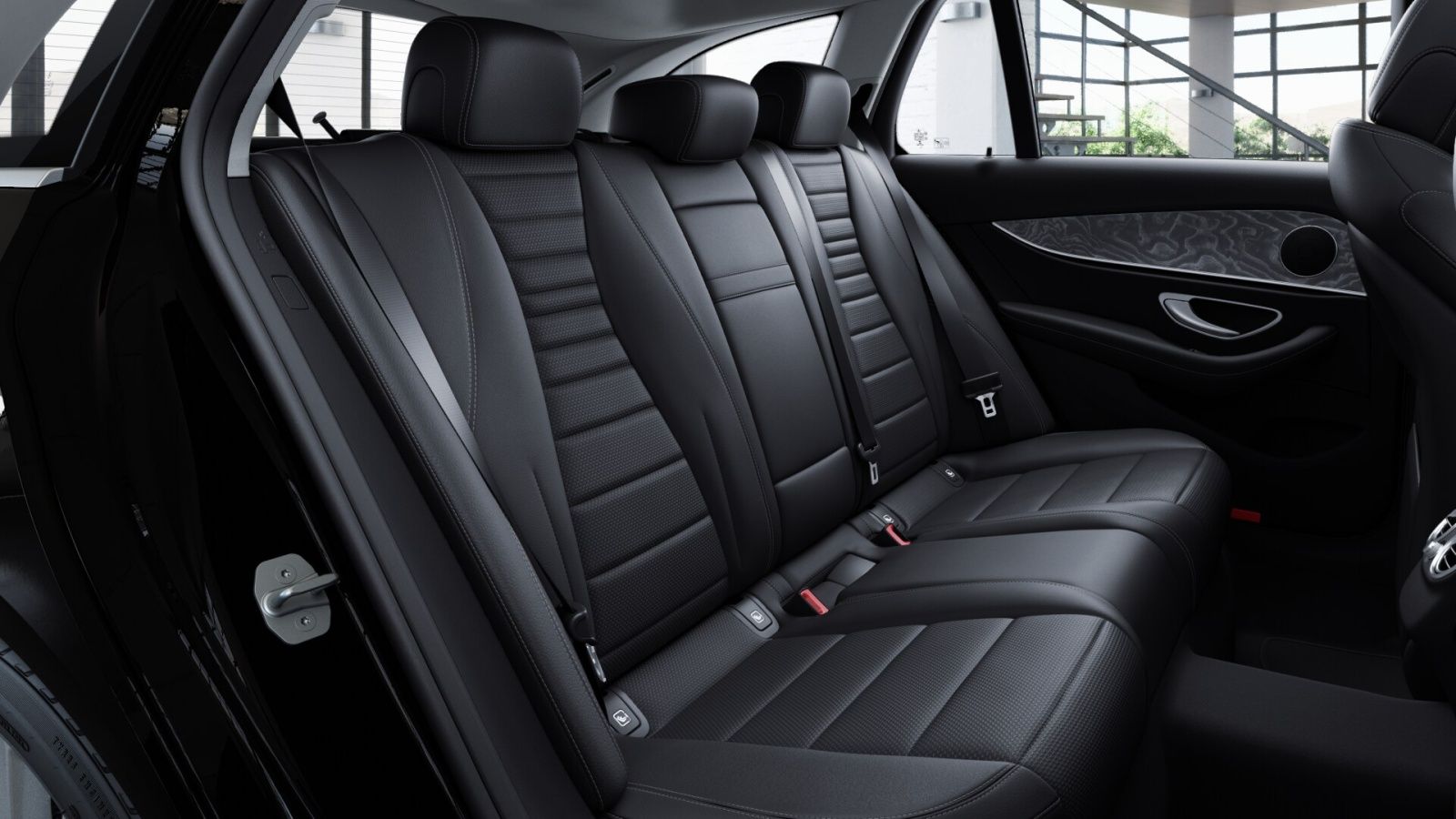 Mercedes-Benz E 220 d T-Mod Exclusiv Distro Kamera Carplay Amb foto 10