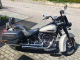 Harley-Davidson Heritage Classic 114 FLHCS