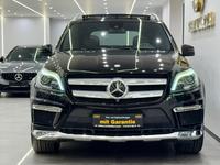 Mercedes-Benz GL 500 4Matic AMG Line 7-Sitzer/Pano/360*/Distro