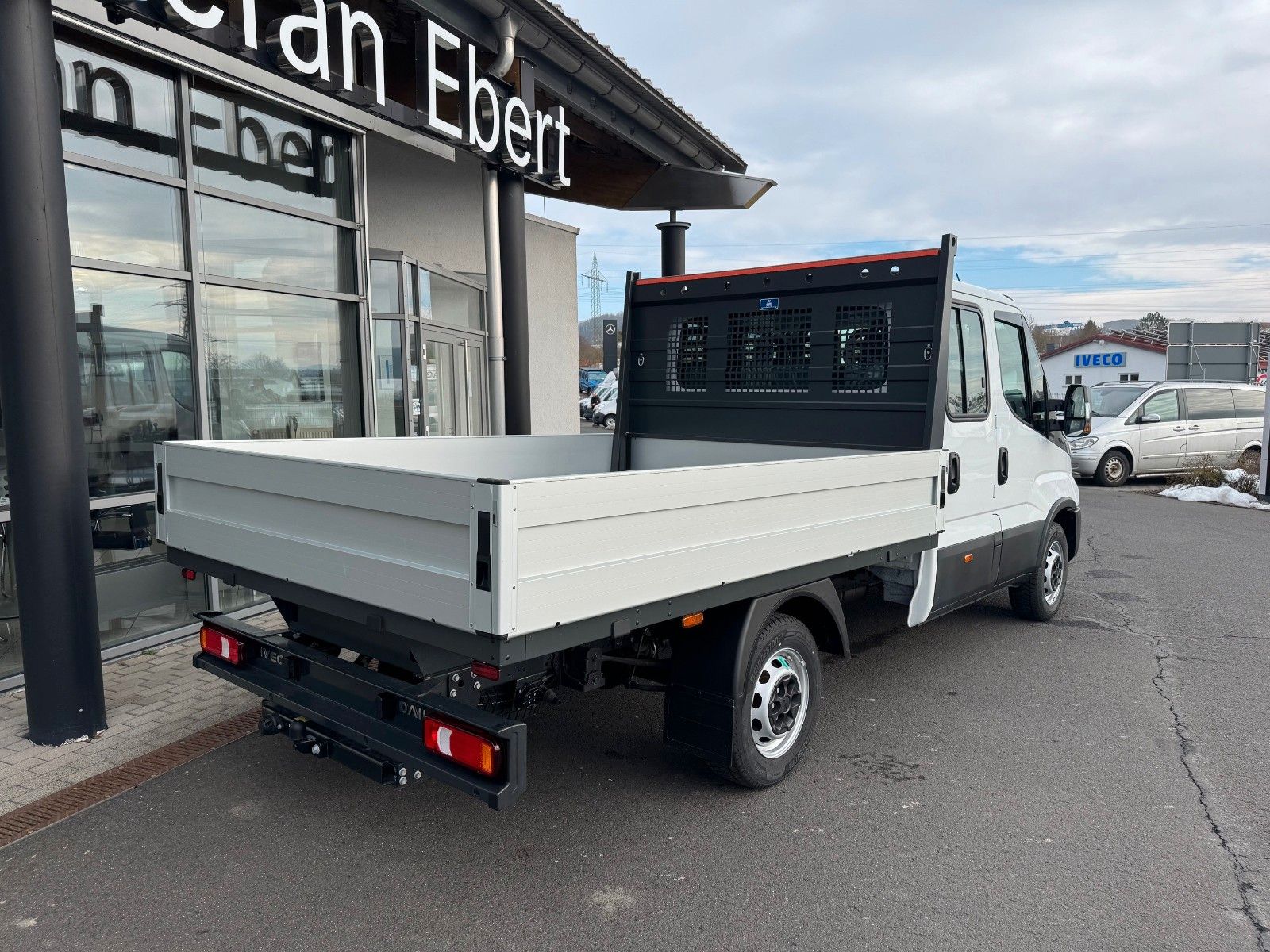 Fahrzeugabbildung Iveco Daily 35S14 *R.3450mm*AHK*PDC*