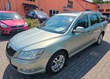 Skoda Octavia Combi Elegance 4X4 - Skoda Octavia: Allradantrieb, Elegance