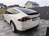 Tesla Model X neuer100D Folie Perlweiß Matt Metallic  - weiße Tesla Model X