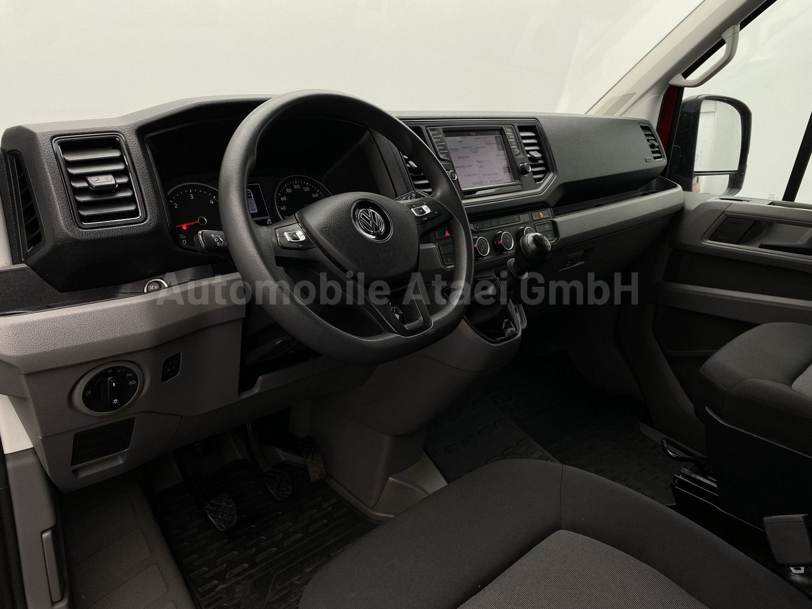 Fahrzeugabbildung Volkswagen Crafter 35 TDI *9-SITZE* NAVI+STANDHZG. (9746)