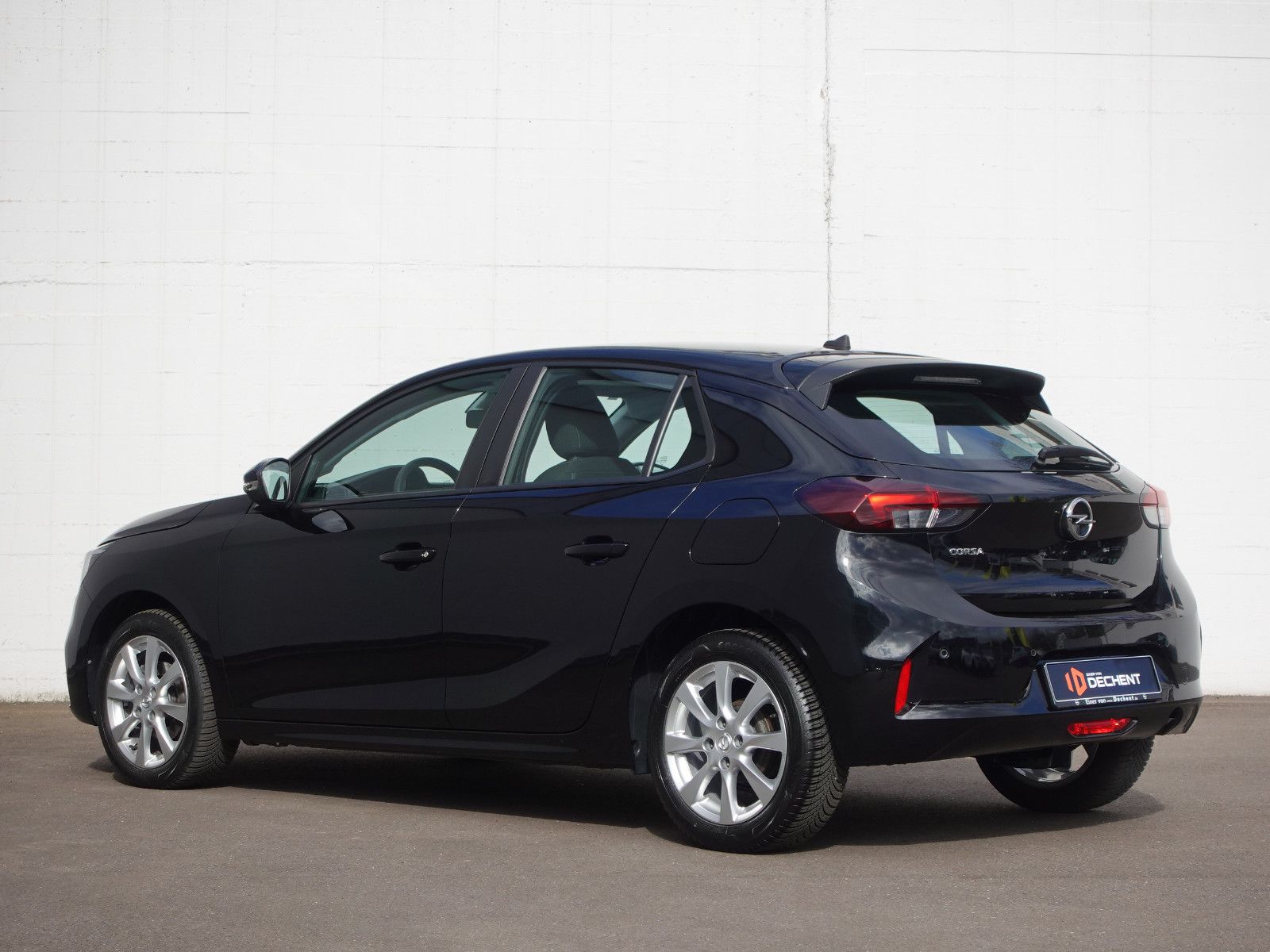 Fahrzeugabbildung Opel Corsa 1.2  Edition  Allwetter,PDC,16"Alu,Klima