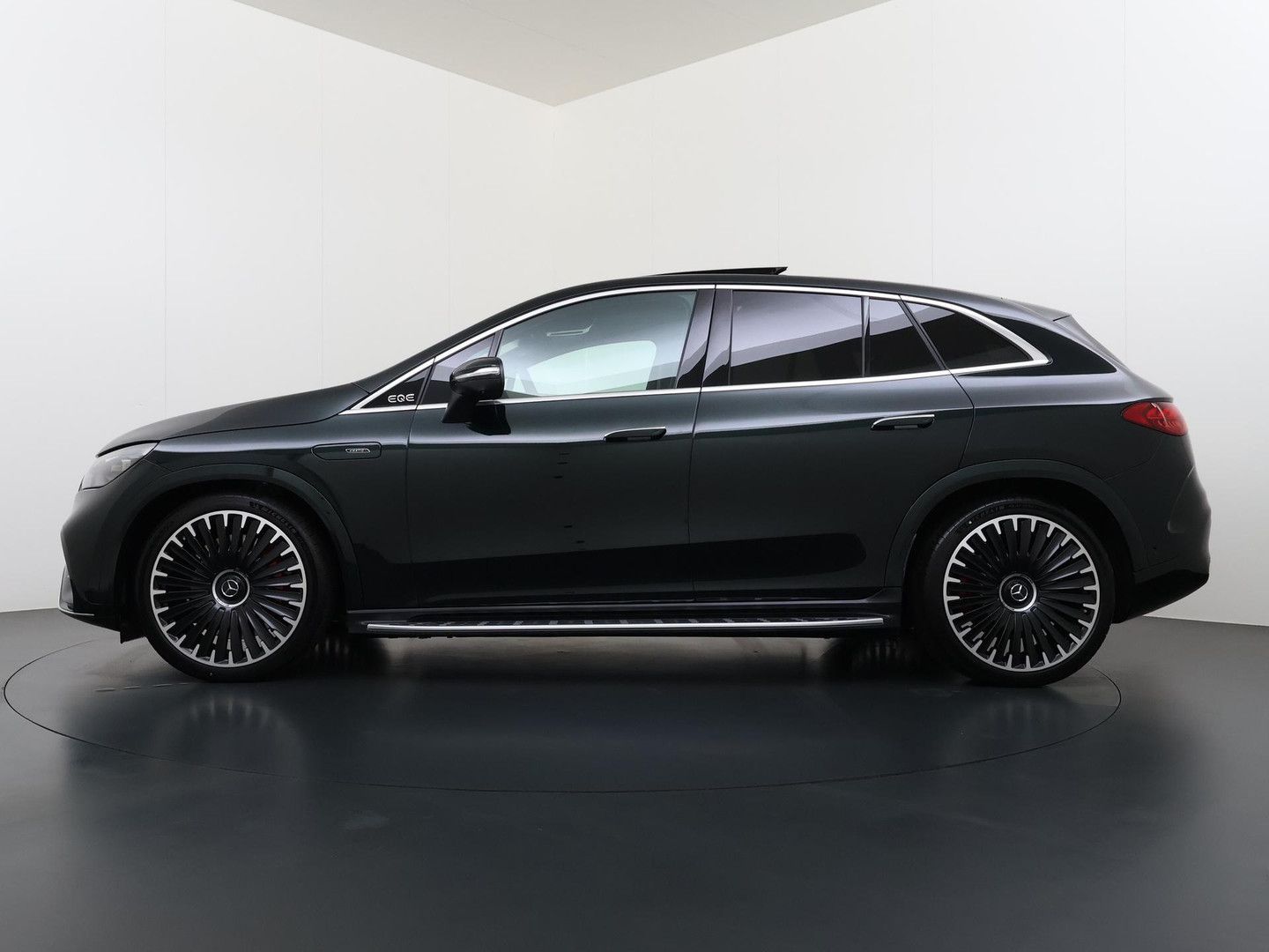 Mercedes-Benz EQE SUV 53 AMG 4MATIC Premium Plus | Premium Plu imagem 3