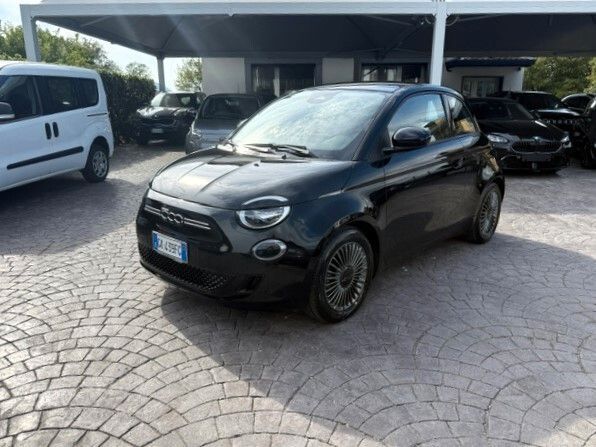 Fiat 500e Berlina 42 kWh Icon imagem 2