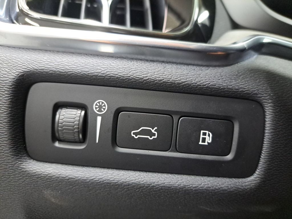 Volvo V60 T6 AWD Recharge Plus Bright NAVI RFK SHZ foto 14
