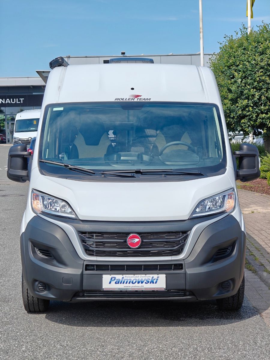 Fahrzeugabbildung Roller Team Livingstone 5 - Doppel-Etagenbett, SAT, TV -