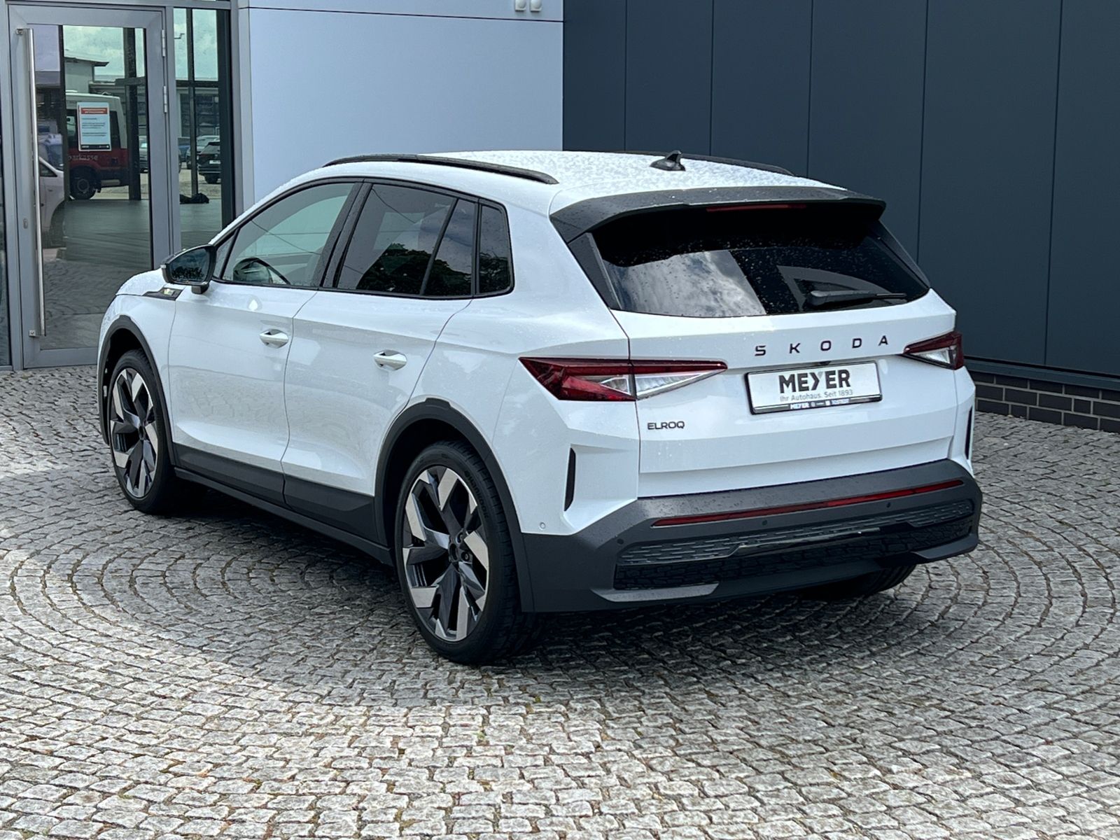 Fahrzeugabbildung SKODA Elroq RS 4x4 *Matrix-LED, AHK, 21'-LM*