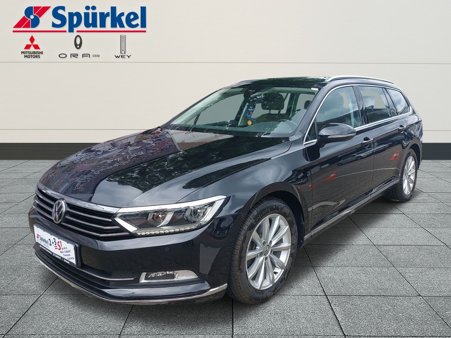 VW Passat 2,0 TDI Highline, 8fach bereift, Leder, P