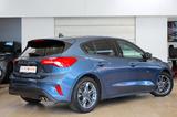 Ford Focus 1,5 EcoBoost ST-Line Autom. *1.HAND*NAVI* - Ford Focus Gebrauchtwagen in Düsseldorf