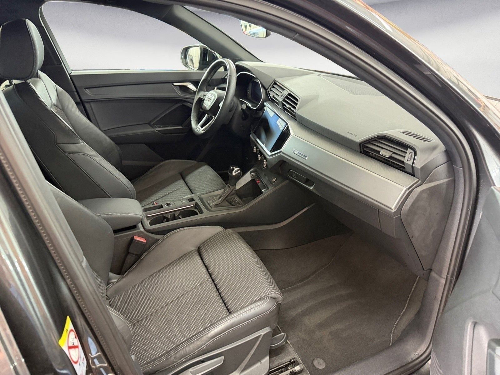 Audi Q3 Sportb. S line 45 TFSIe S tronic foto 9