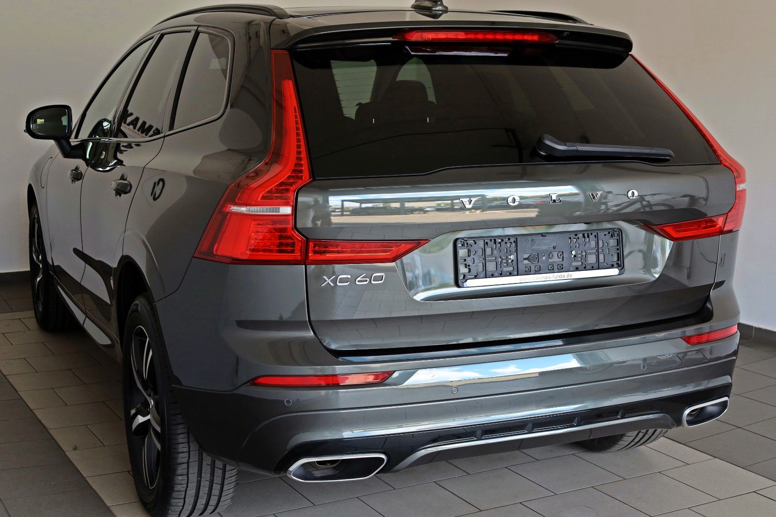 Fahrzeugabbildung Volvo XC60 T6 AWD R Design,HUD,Panoram,360°,4xSHAHK+WR