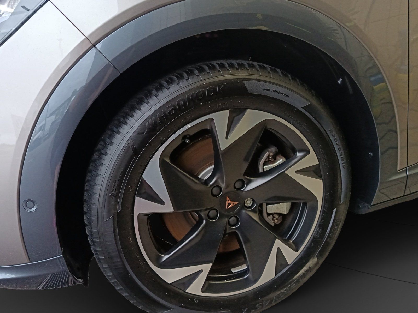 Cupra Tavascan - Bild 16