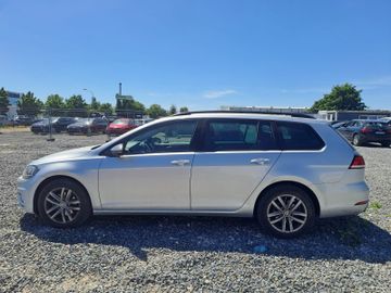 Volkswagen Golf - 5