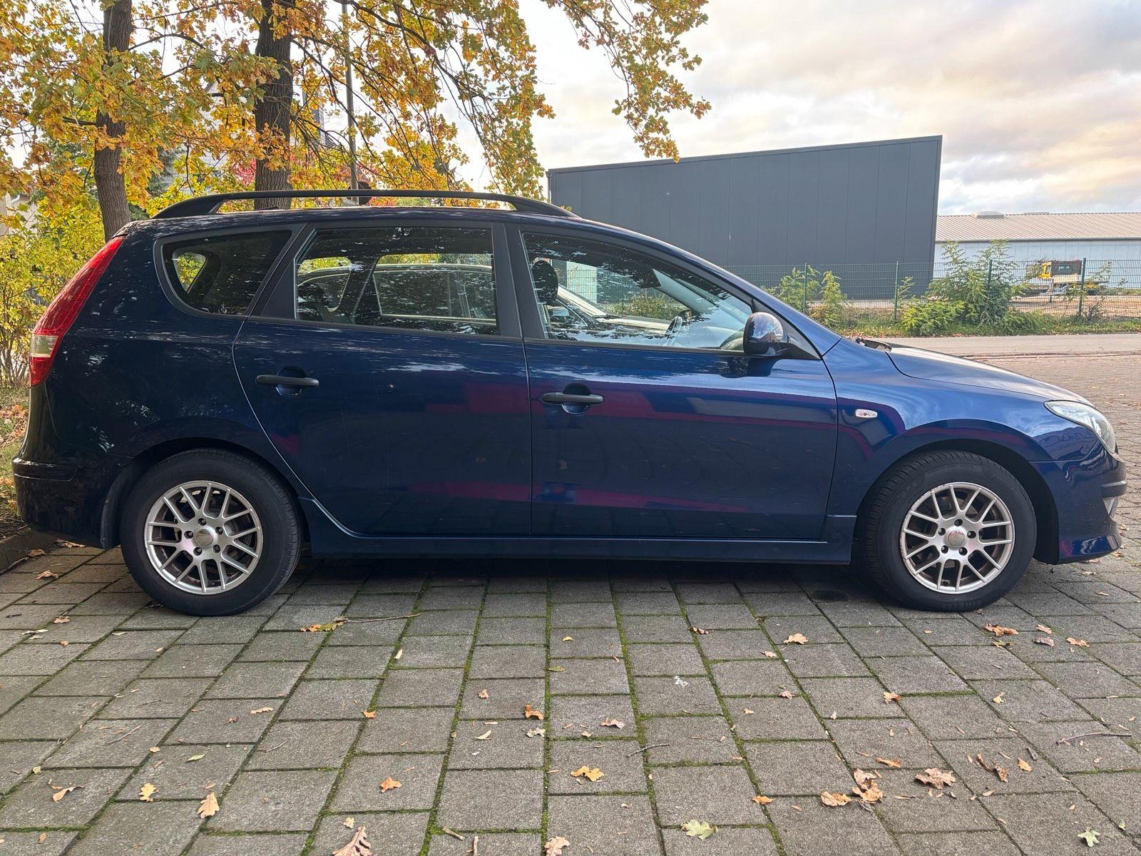 Hyundai i30 2011 — photo 5