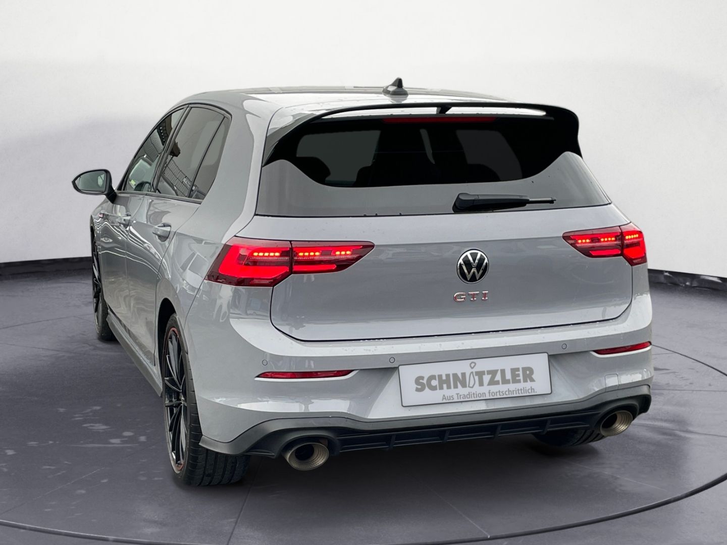 Volkswagen Golf GTI Clubsport 2.0 TSI DSG MATRIX/NAVI/KAMER foto 3