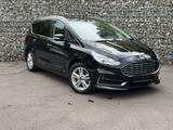 Ford S-Max S-MAX Titanium AWD 1.Hd AHK Business Paket - Ford S-Max Gebrauchtwagen in Stuttgart