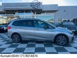 BMW 218 Gran Tourer X-Drive Sport Line  AHK,7 Sitzer - silberne BMW 218 Gran Tourer