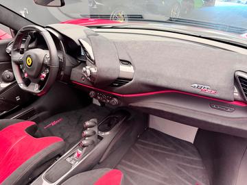 2020 Ferrari 488 PISTA 缩略图 16