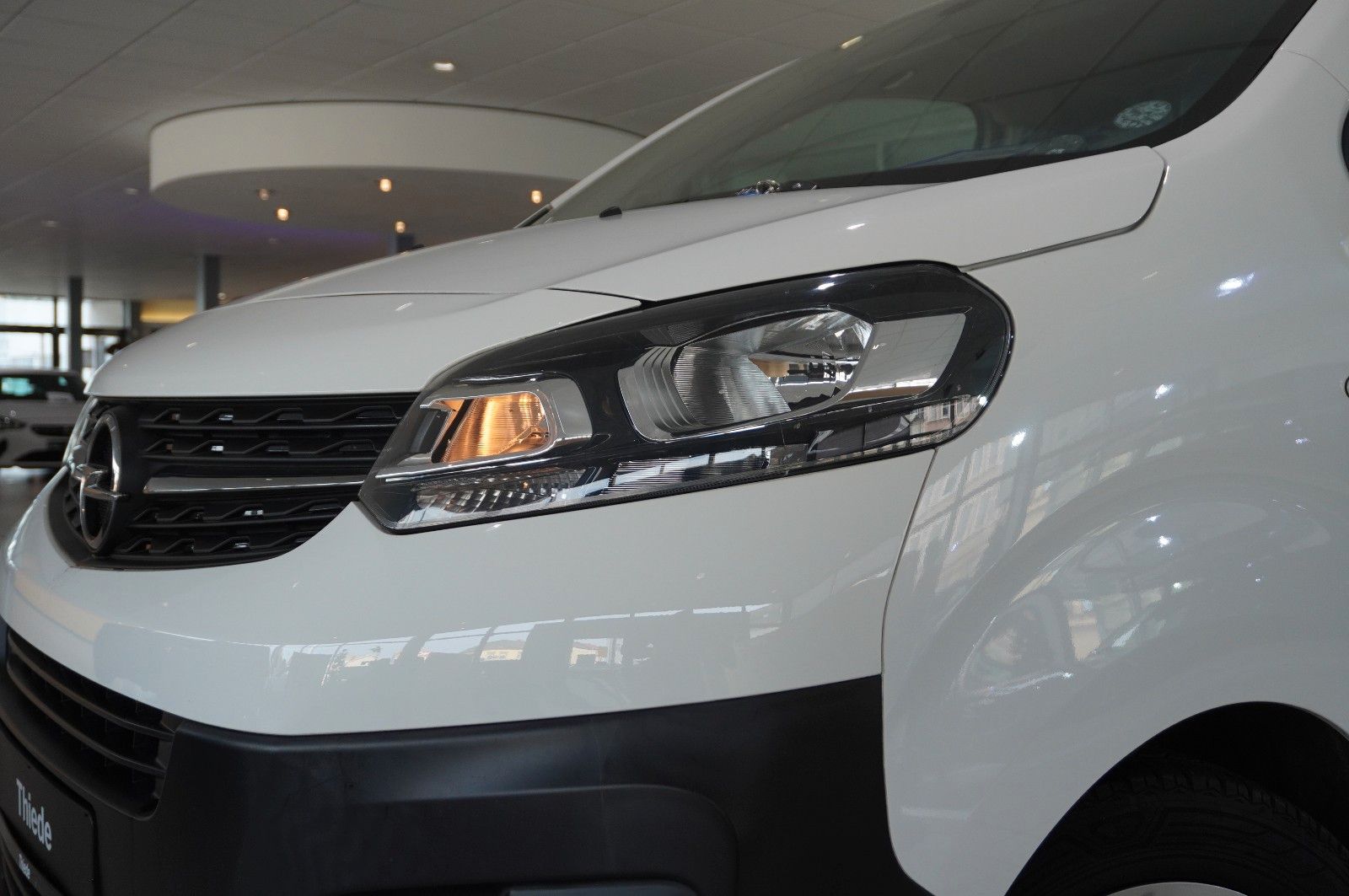 Fahrzeugabbildung Opel Vivaro Kasten M 1.5D EDIT WÜRTH NAVI/KAMERA/TEMP