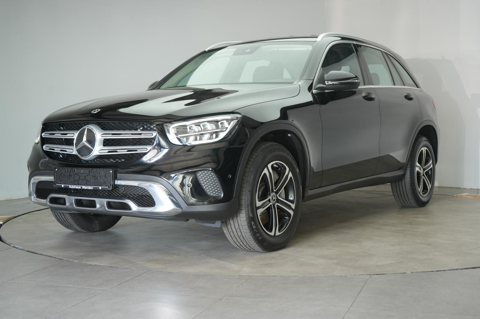 Mercedes-Benz GLC 300 e 4Matic 9G-Tronic AHK/Kamera/LED/Navi imagem 3